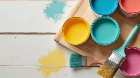 Farba do mebli ze sklejki